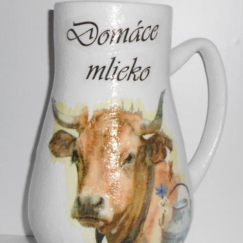 na mliečko...pôvodne bol hnedý...