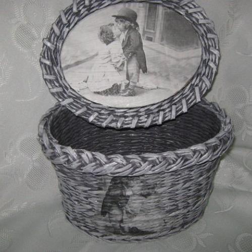 KOŠIČEK  S VRCHOM PRE VNUČKU REBECCU 