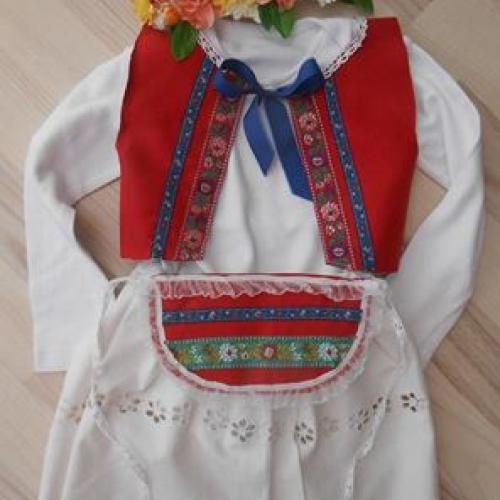kroj pre moju 10 mesacnu vnucku