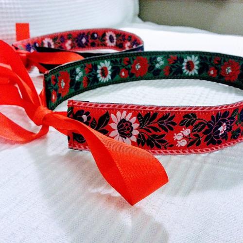 Folklórne opasky zo stuhy 