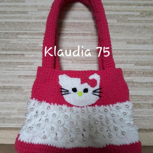 Háčkovaná kabelka hello kitty 