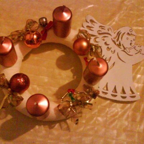 Adventný venček robený v spolupráci s Dodkom 