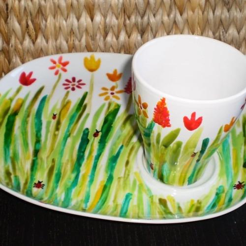 Na porceláne maľované - Lúka