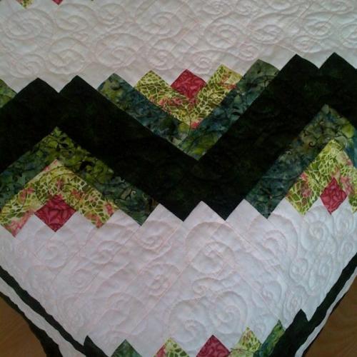 Log Cabin Lone Star Quilt detail quiltovania