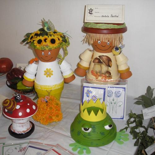 Kvetináčové figurky