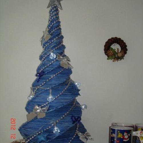 Stromček modrý
