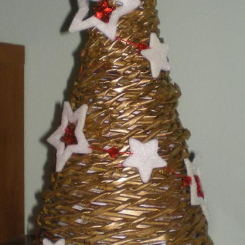 stromček z papiera