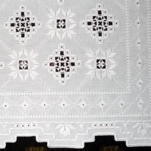 Hardanger detail
