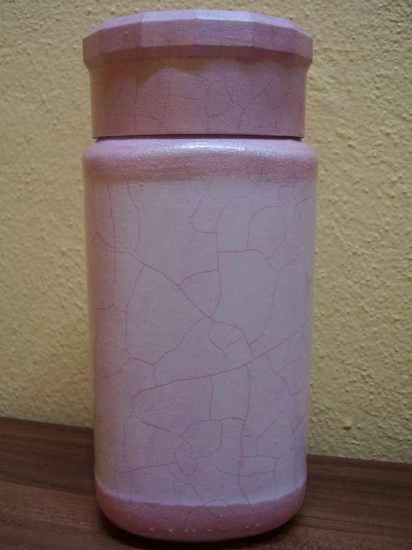 Porcelán a mier ..., Servítková technika Porcelán a mier ..., Servítková technika, deja, 1