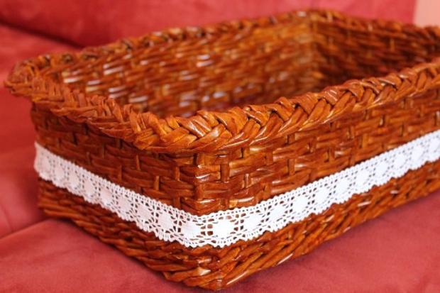 Hranatý košík-skúška uzávierky, Papierové pletenie Hranatý košík-skúška uzávierky, Papierové pletenie, Endží, 1
