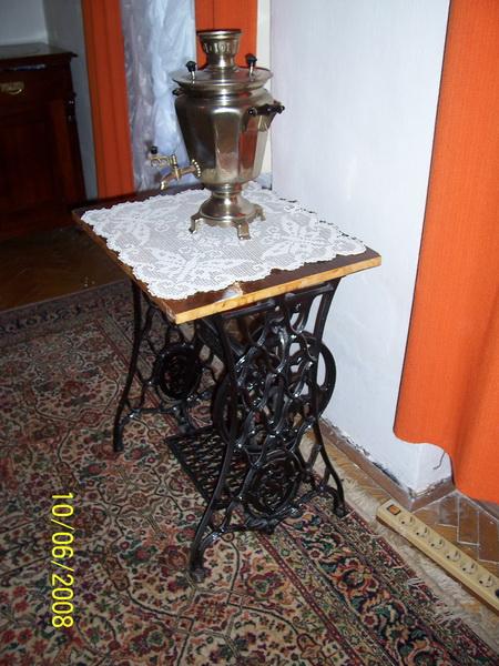Podstavec zo sijcieho stroja, Carmen, 1