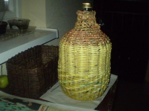demižón, Papierové pletenie, sisulik, 1