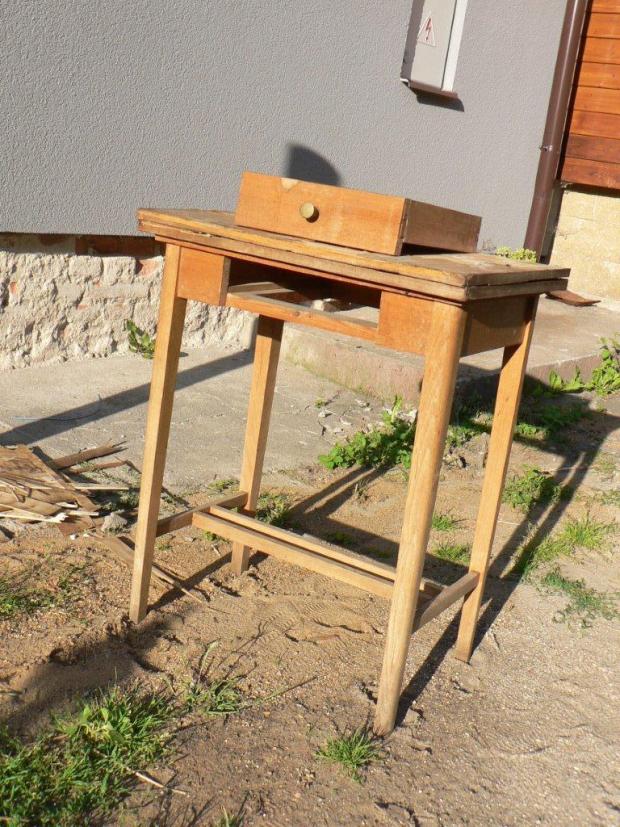 Letitý stoleček před, Zo starej truhlice, bedrunecka, 1