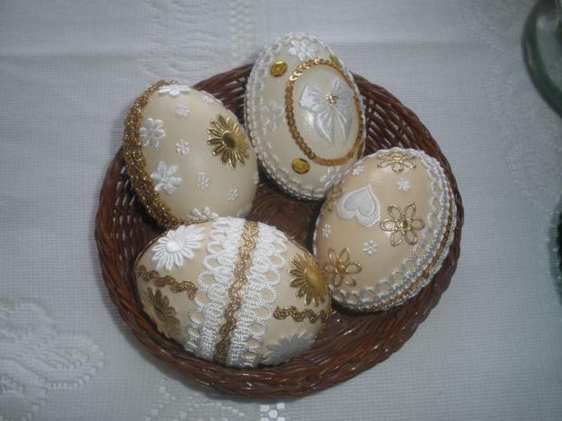 KRAJKOVÁ VAJÍČKA, MiLe, 1