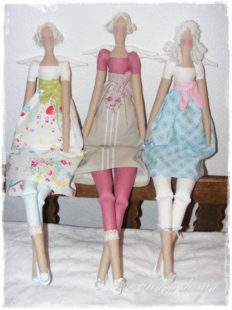Pestré anjelky, Šitie, Alinka, 1