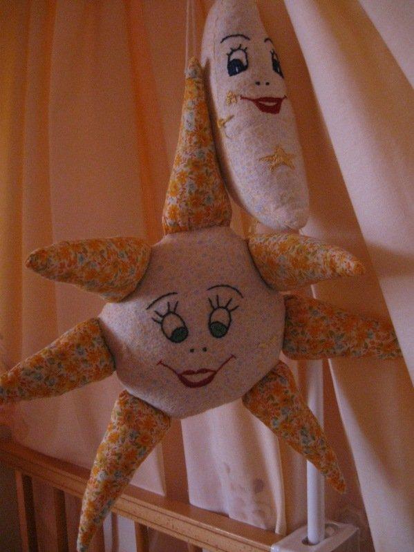a každé ráno máme slniečko a večer mesiačik, Šitie, majkafer, 1