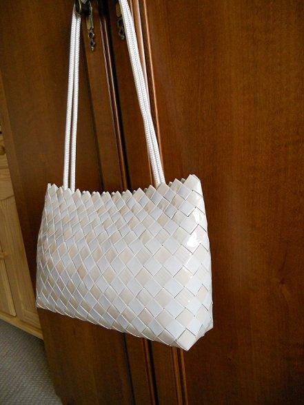 "Krémová kostka", Papierové tašky, jitulina, 1