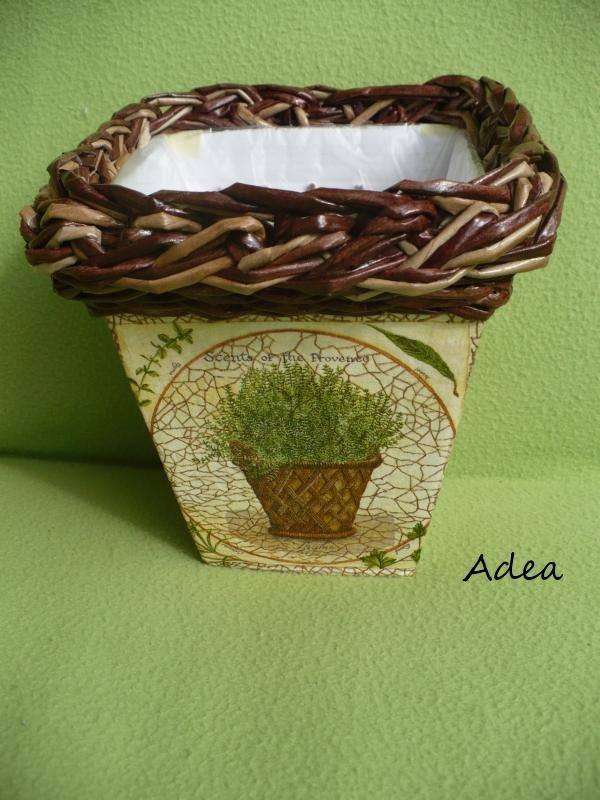 Črepník, Papierové pletenie Črepník, Papierové pletenie, Adea, 1