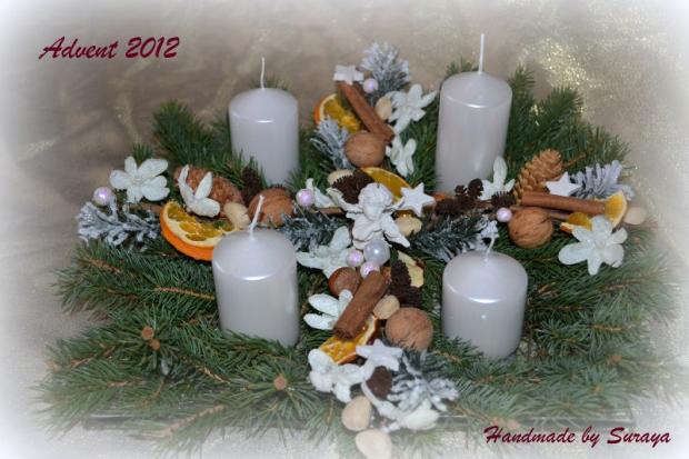 Biely adventný veniec 2012, SURI, 1