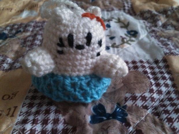 hello kitty 2, Háčkovanie, bobino, 1