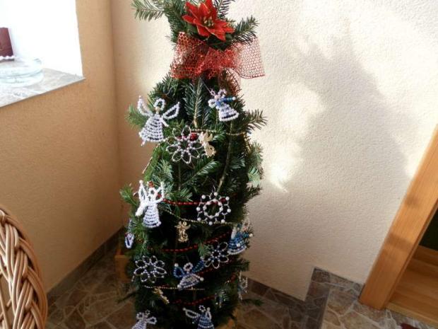výzdoba z koralkami, Aranžovanie výzdoba z koralkami, Aranžovanie, 12MAJKA-P, 1