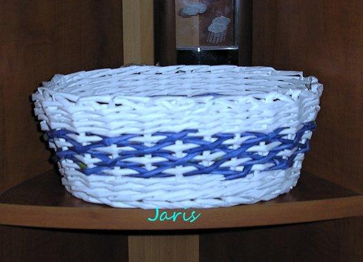 Bielo-modrý papierový kôš s diamantovou väzbou, Papierové pletenie, Jaris, 1