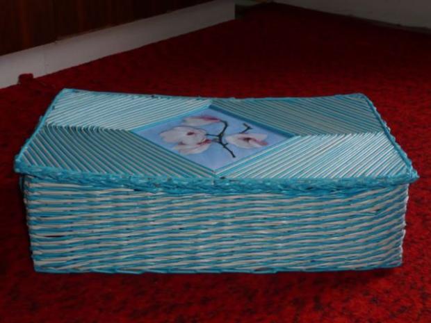 Moja prvá otvaracia truhlicka na lieky pre moju sestru k narodeninám, Papierové pletenie, leeloolz, 1