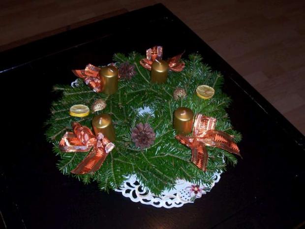 Adventný  veniec, virka, 1