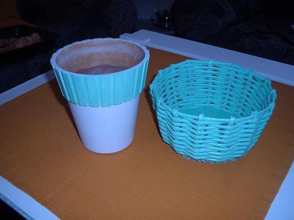 stary kvetináč a košíček, Papierové pletenie stary kvetináč a košíček, Papierové pletenie, 1prucku, 1