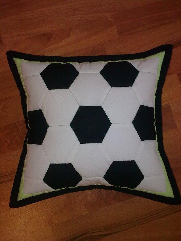vankúš pre futbalistu, Patchwork vankúš pre futbalistu, Patchwork, ZlaticaD, 1