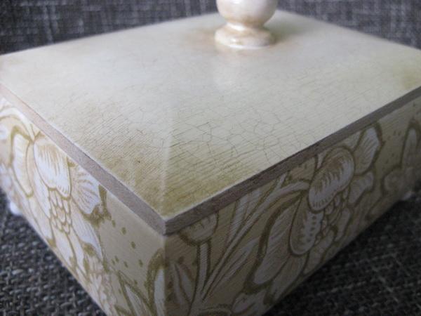 Prvy pokus o porcelánový krakel, Servítková technika, Kornélia, 1