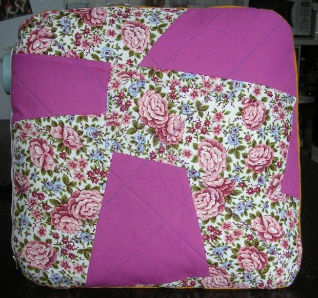 Podprdelník zo zbytkov č.1, Patchwork Podprdelník zo zbytkov č.1, Patchwork, lidu, 1