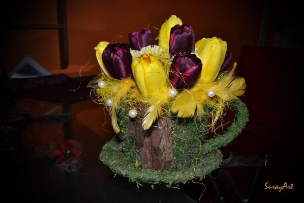 Jarná šálka tulipánov, Aranžovanie, SURI, 1