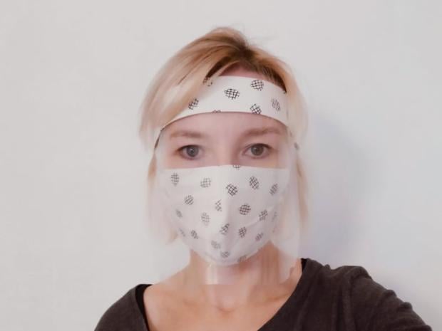 Podomácky vyrobený ochranný štít z fólie na dokumenty, návod, Šitie, Dzenuska