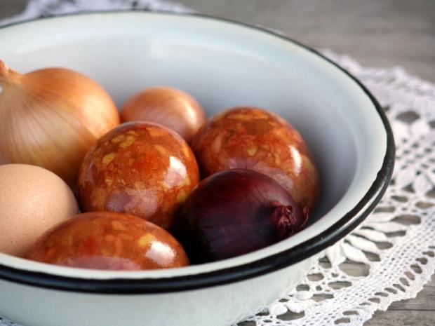 Návod na mramorované veľkonočné vajíčka farbené cibuľovými šupkami, návod, Všetko ostatné, Kamila